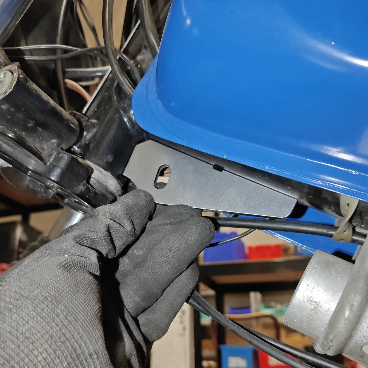 Knotenblech Lang (verstärkte Anschweißlasche für Rahmen-Unterzugstrebe)