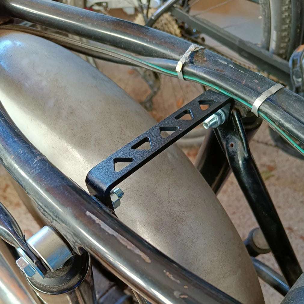 Federbeinbrücke: Verstärkung für Rahmen Obergurt & Federbein