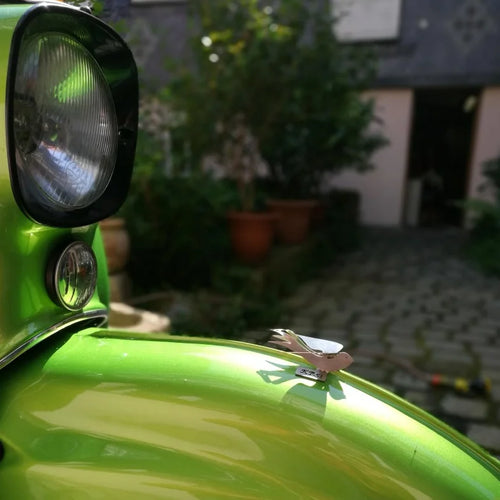 Falt Schwalbe / Kühlerfigur (aus Edelstahl)