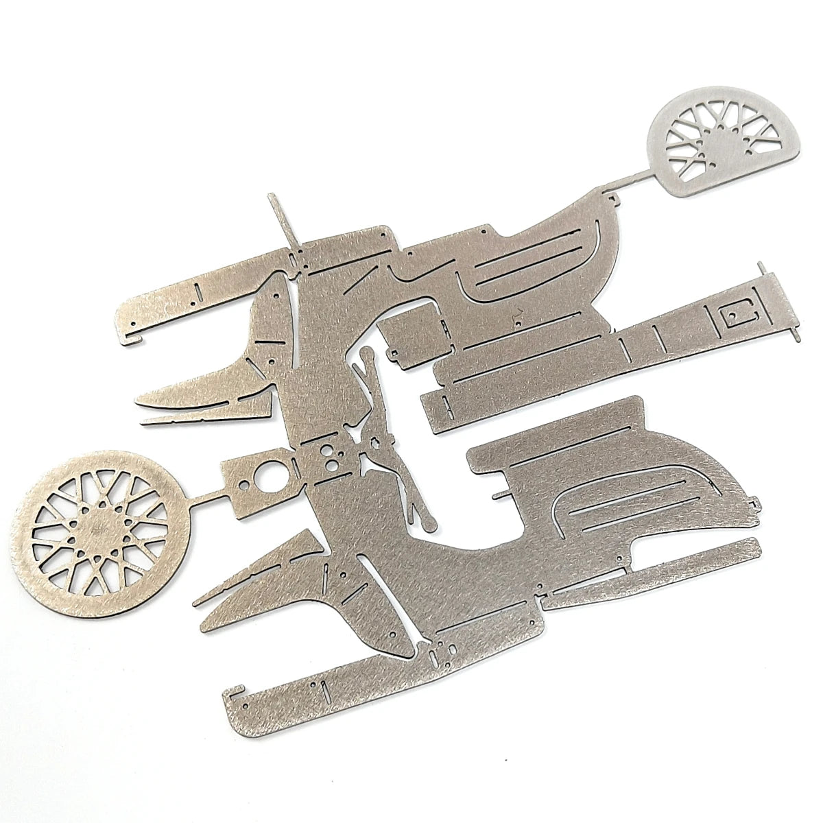 Ostblech Origami: Simson Schwalbe aus Edelstahl