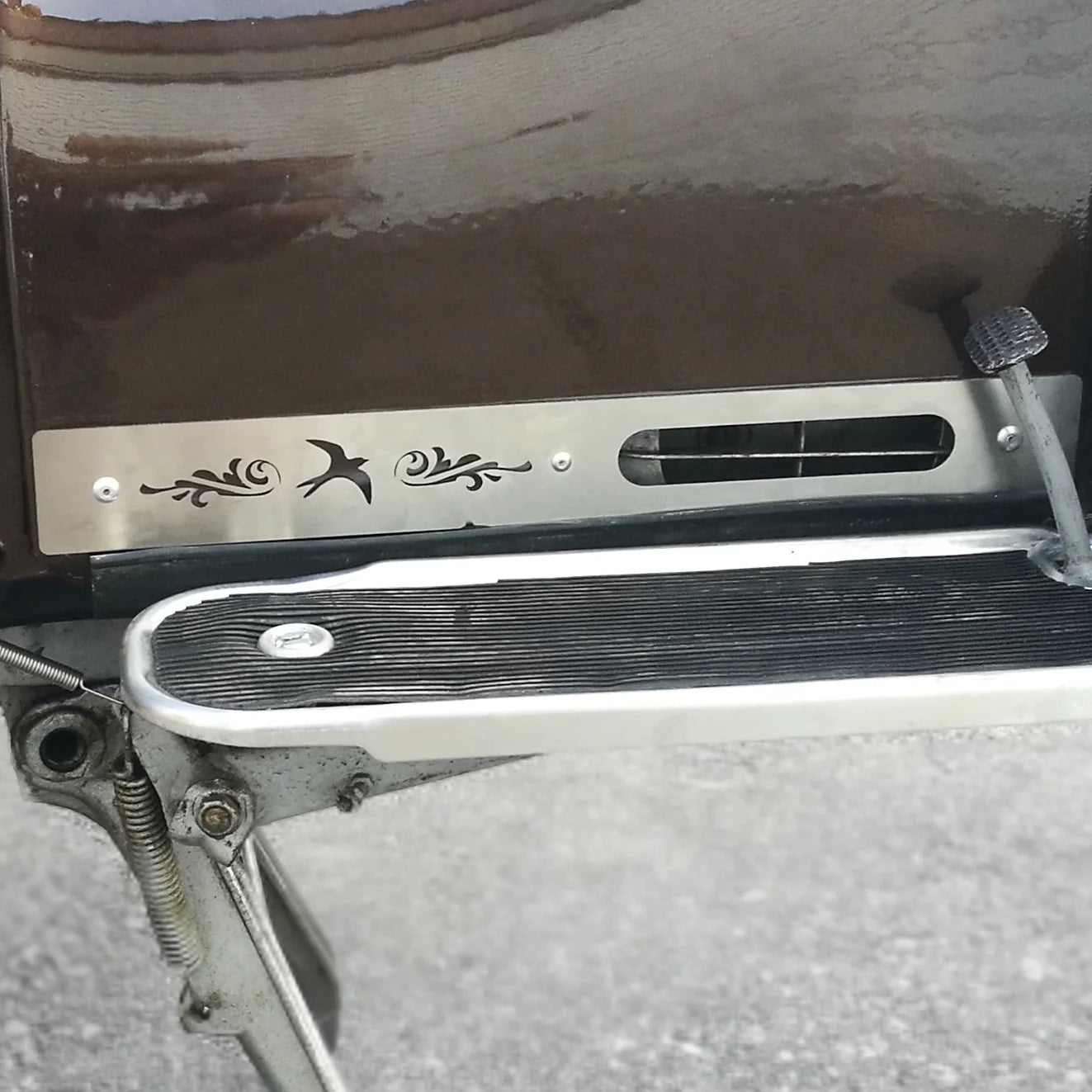 Zierleisten Ostalgie Klassik für den Motortunnel